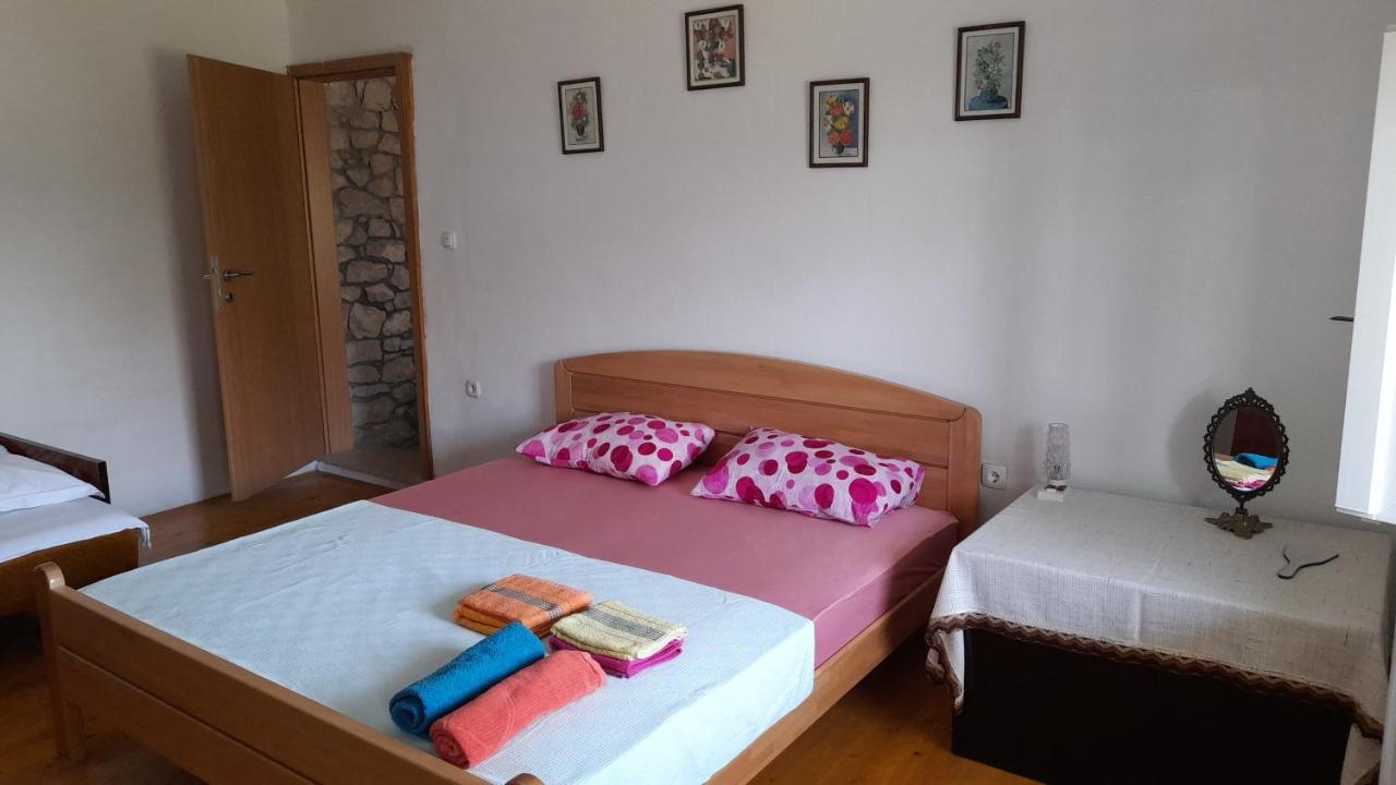 Appartamento Kamena Kuca Family Rodin Čapljina Esterno foto