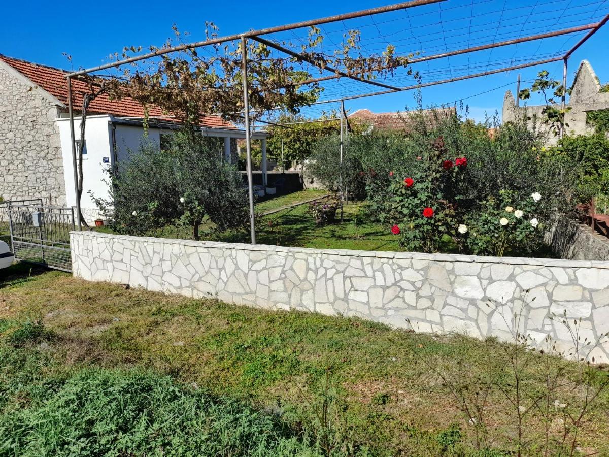 Appartamento Kamena Kuca Family Rodin Čapljina Camera foto
