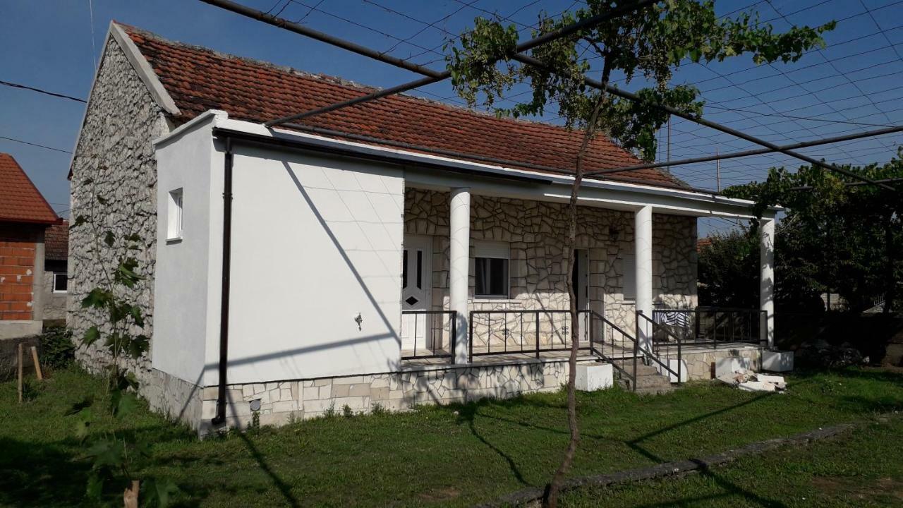 Appartamento Kamena Kuca Family Rodin Čapljina Esterno foto